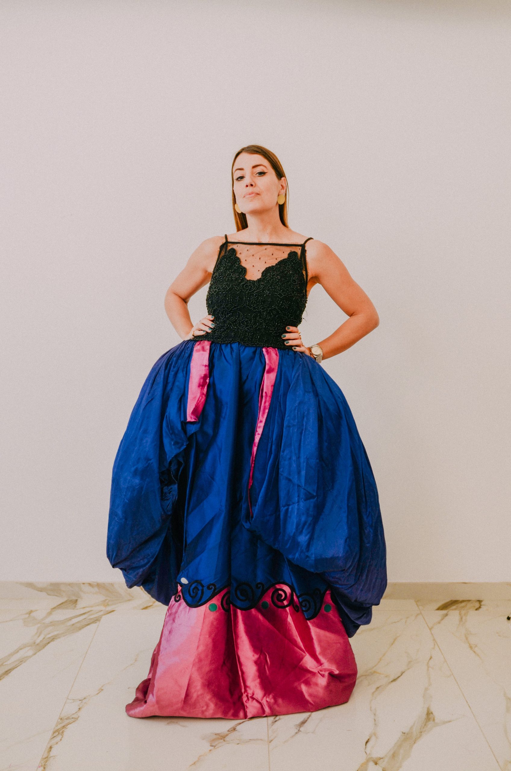 Abito  Gai Mattiolo vintage in taffetà di seta blu e rosa