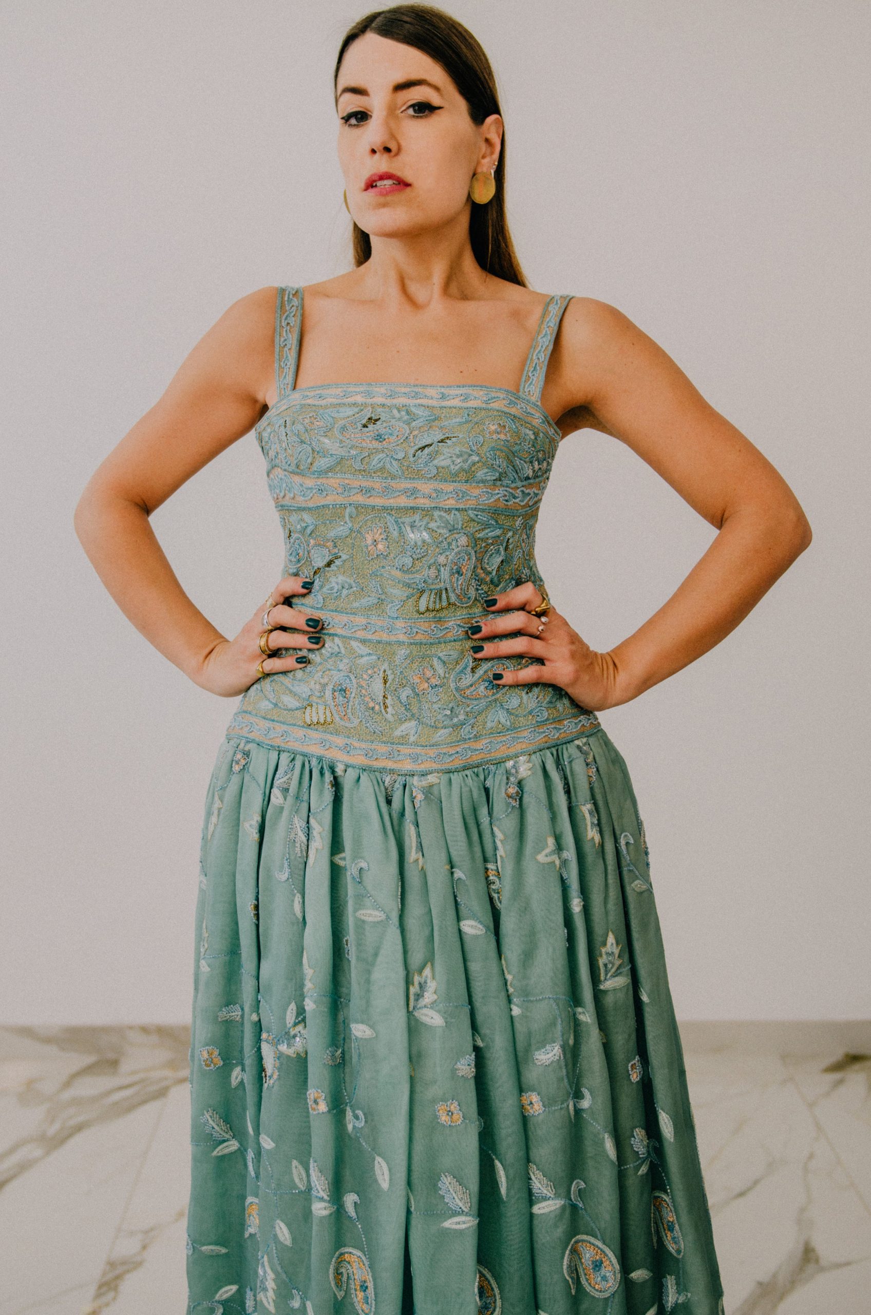 Abito Gai Mattiolo vintage azzurro con ricami di perline