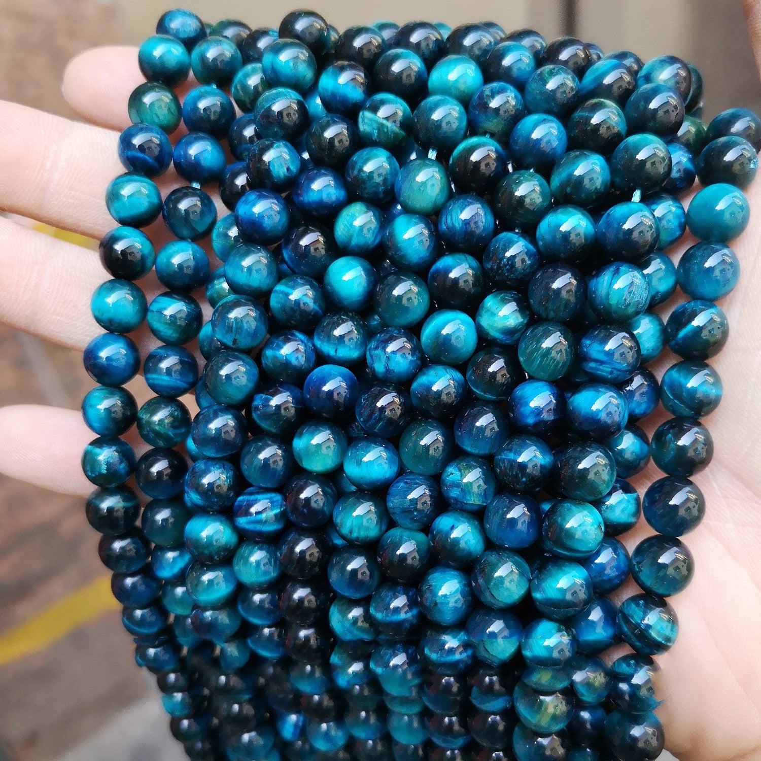 Filo di perline di occhio di tigre blu zaffiro naturale accessorio per collane e braccialetti fai da te