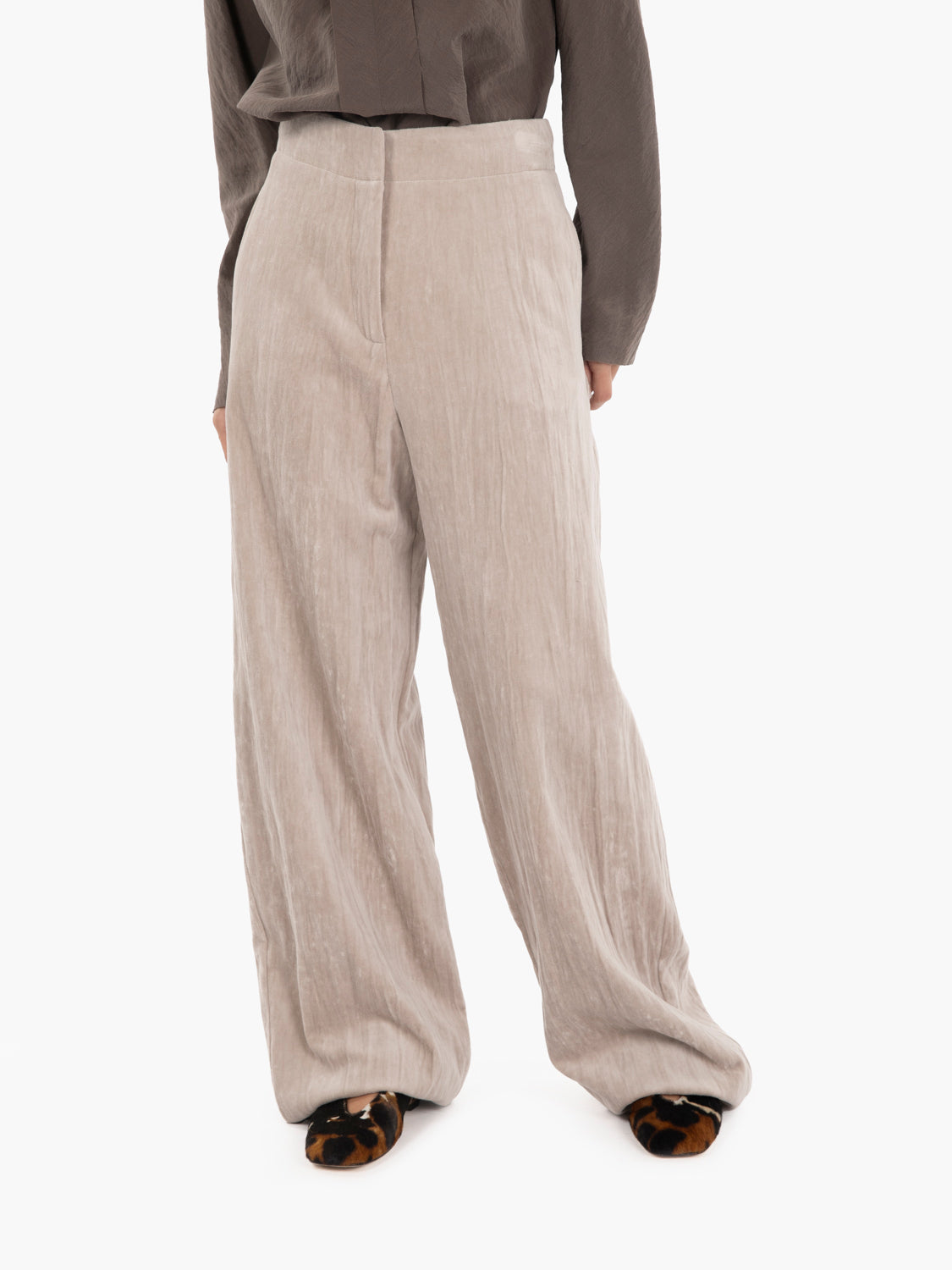 Pantaloni ampi crinkle velvet petalo