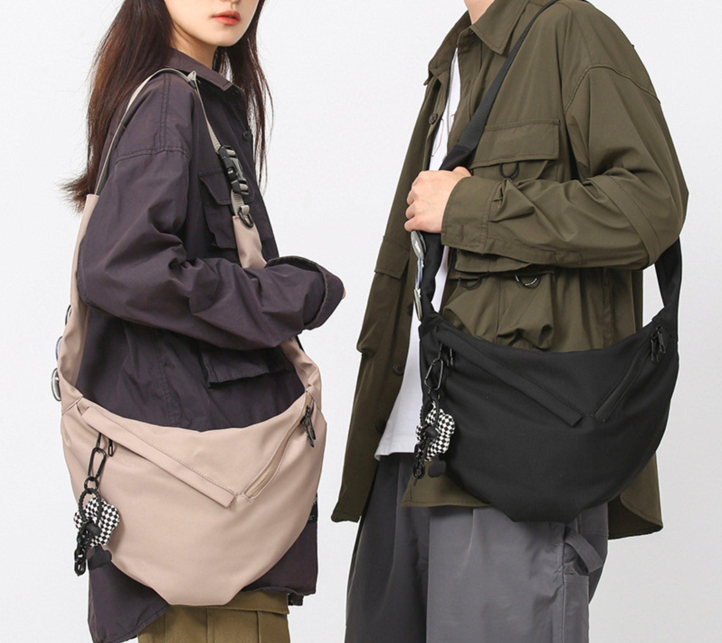 Borsa a tracolla monocromo morbida