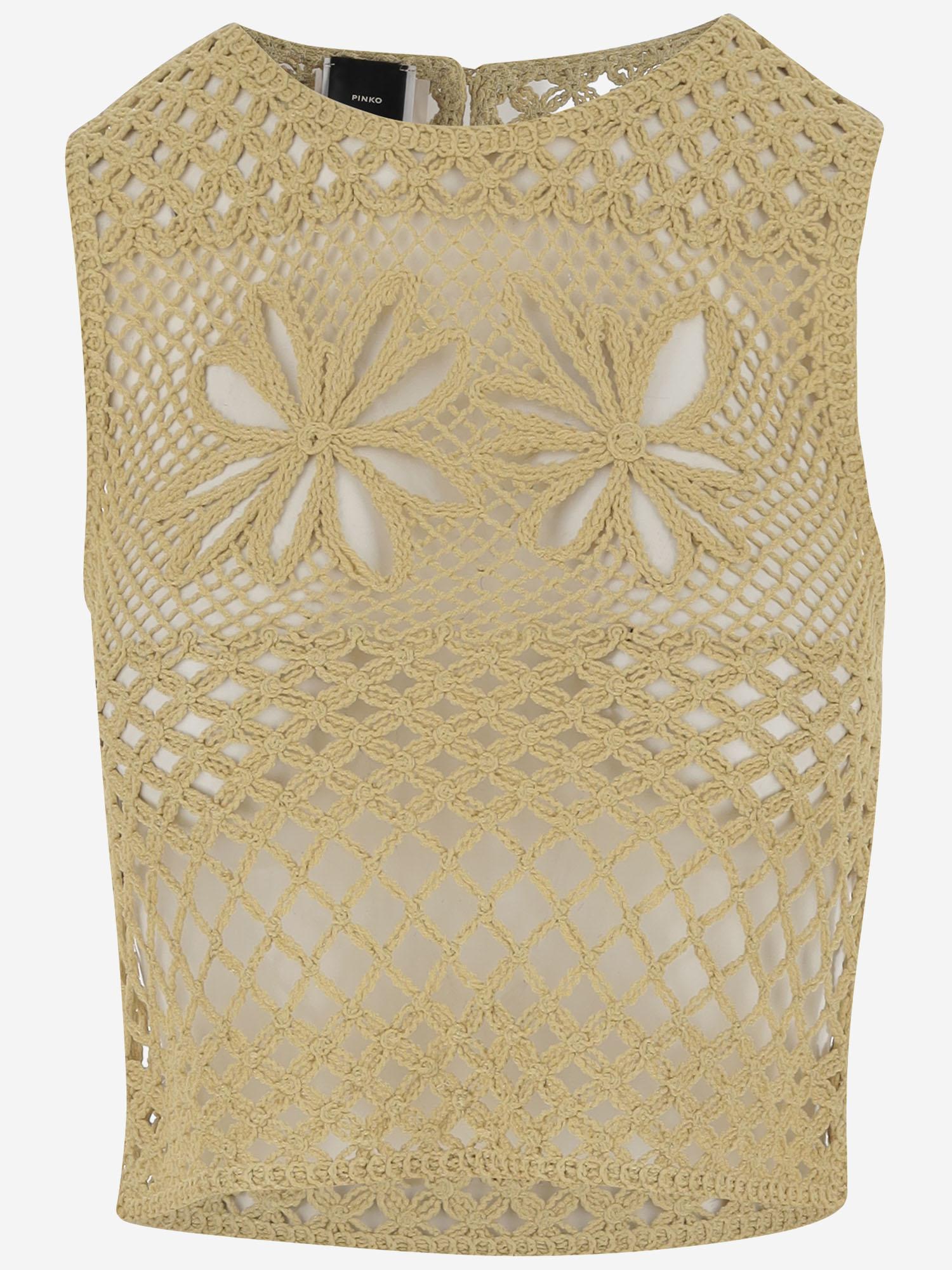 TOP SMANICATO IN MAGLIA CROCHET