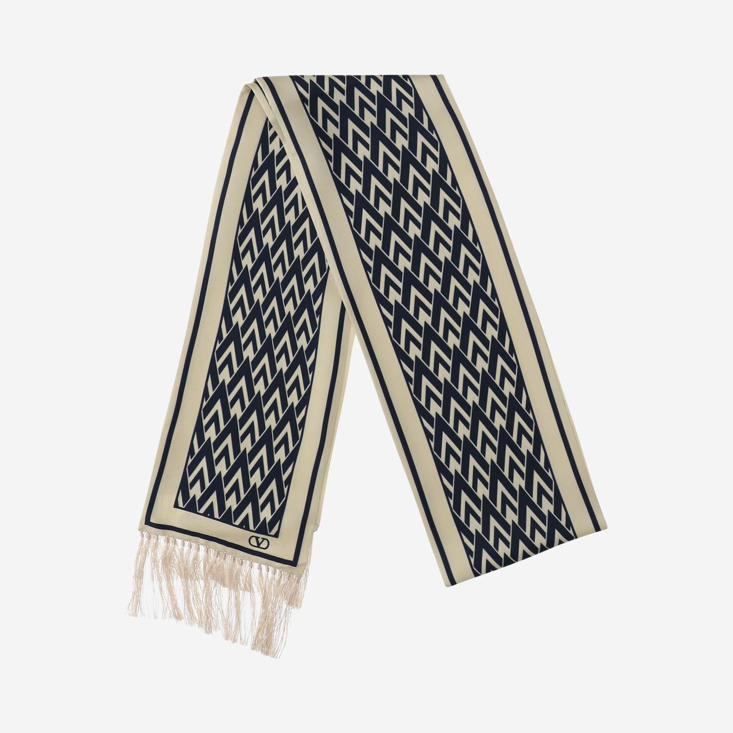 SCIARPA IN SETA CON STAMPA TOUTE LA V