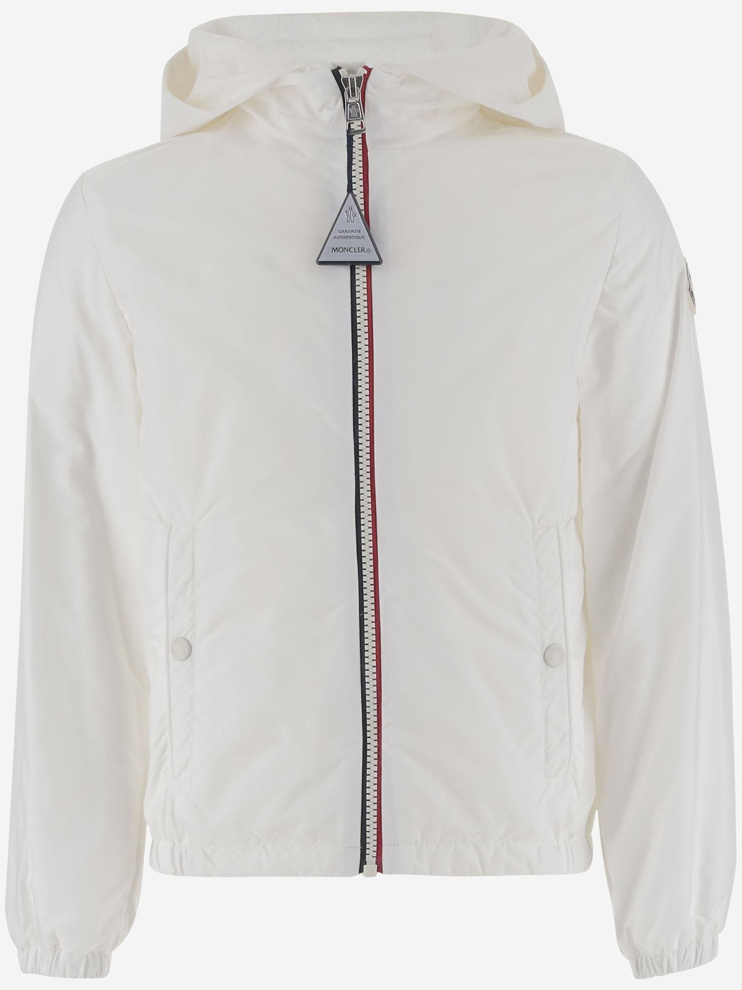 Giacca con cappuccio in nylon