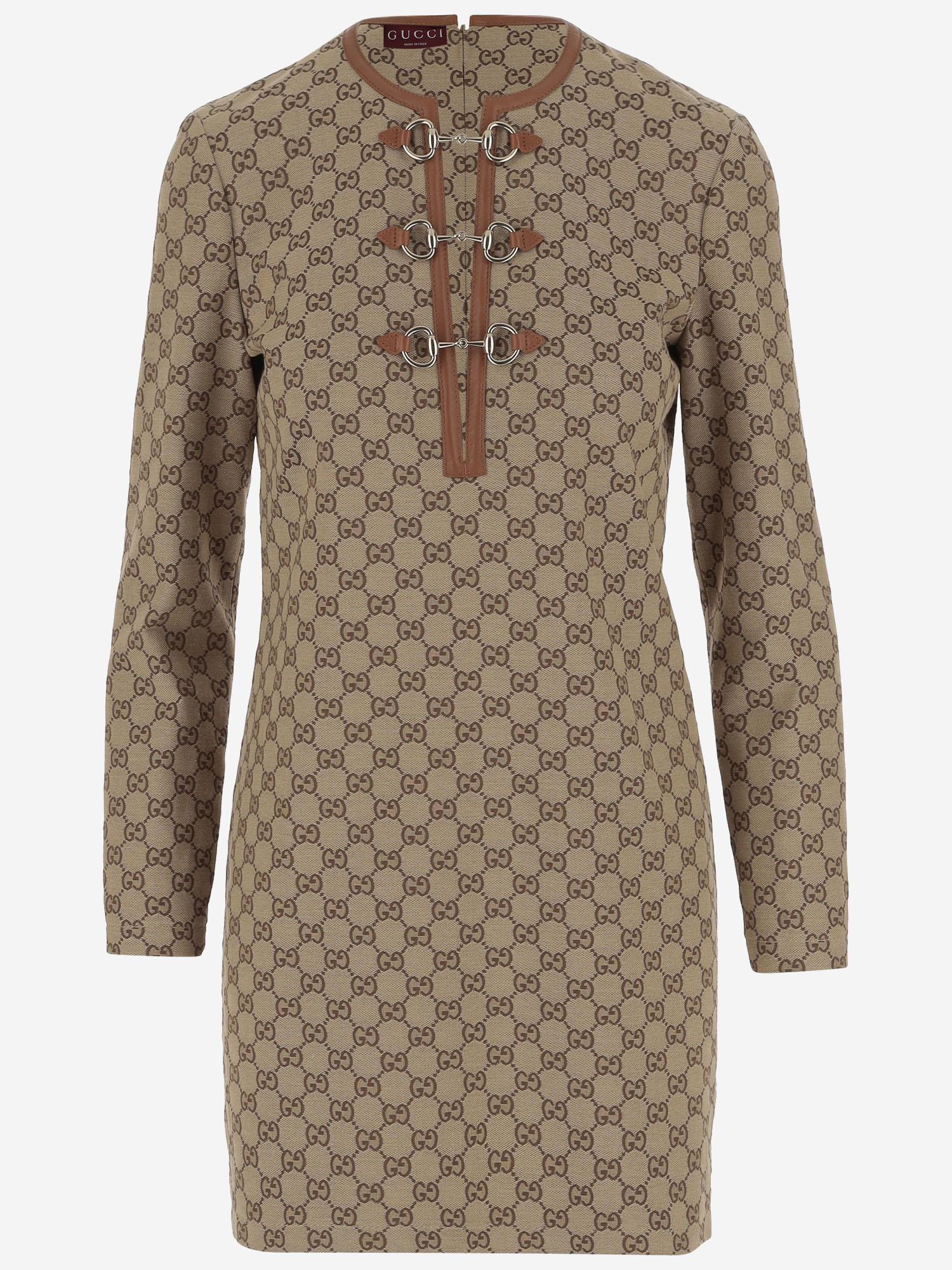 ABITO IN TESSUTO GG CON MORSETTO