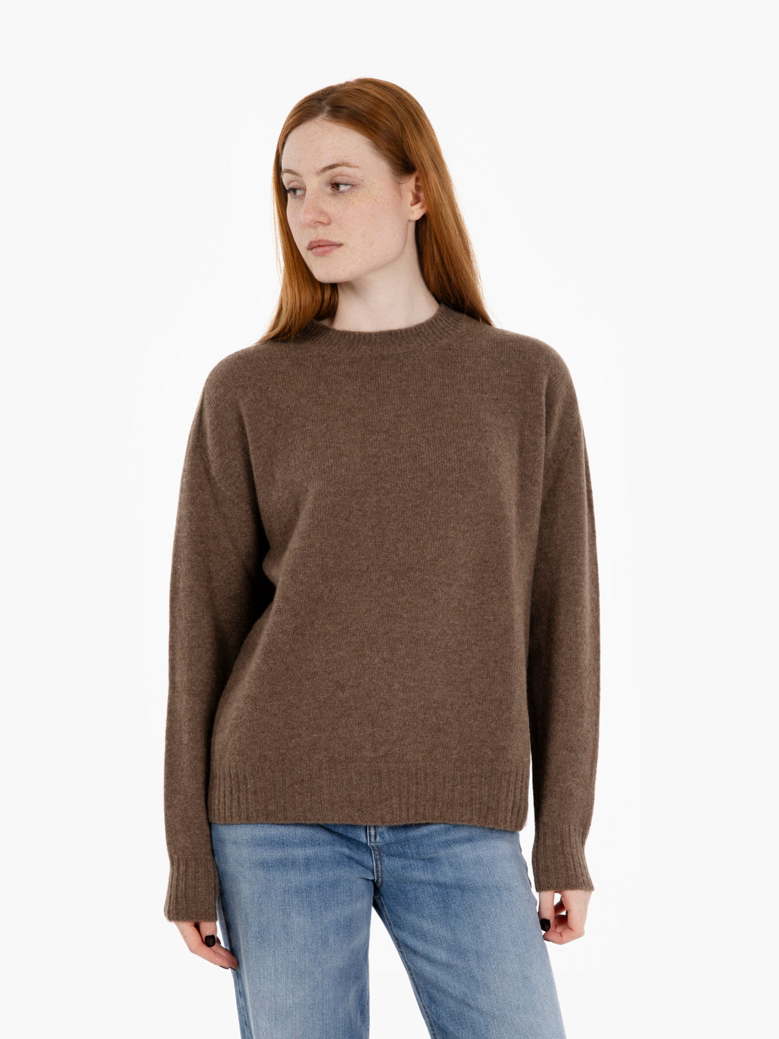 Maglione girocollo in lana e cashmere nocciola