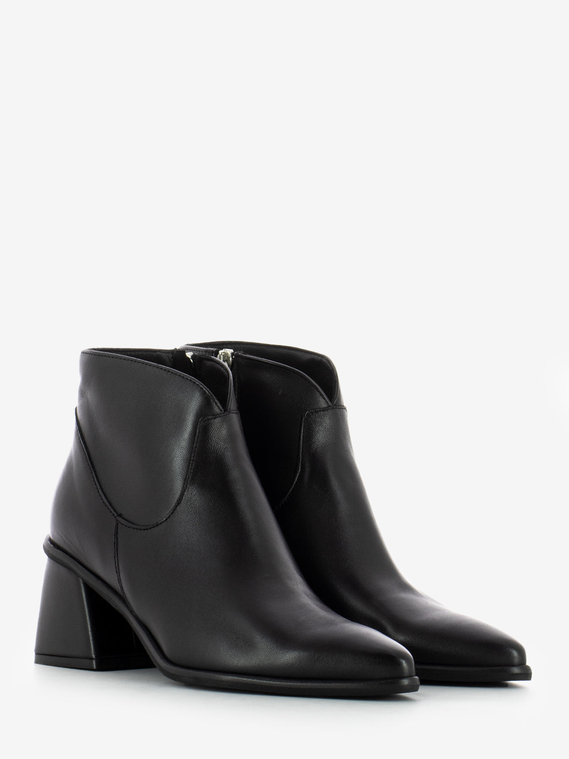 Trochetti Jane in pelle nero
